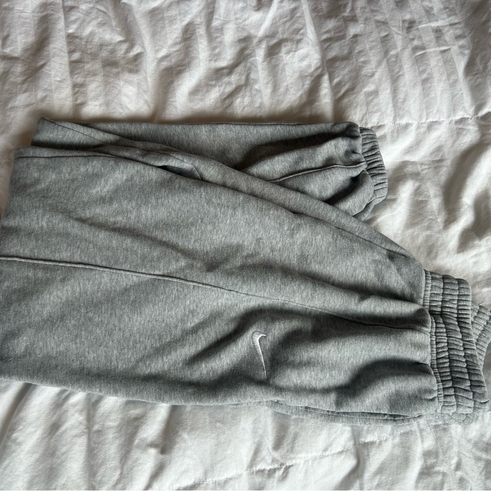 Nike Light Gray Joggers